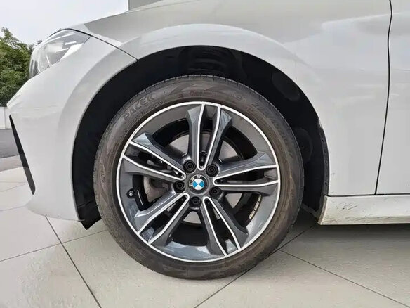 2022 BMW 1 серии 120i III (F52) Рестайлинг, белый, 1282000 рублей - вид 10