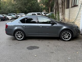 2017 Skoda Octavia III (A7), серый, 1550000 рублей, вид 5