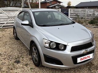 2013 Chevrolet Aveo II, серебристый, 630000 рублей, вид 3