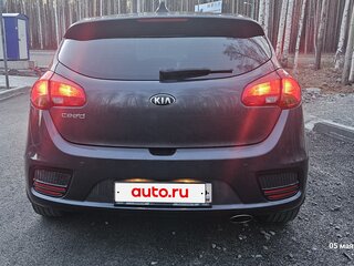 2017 Kia Ceed II Рестайлинг, серый, 1100000 рублей, вид 5