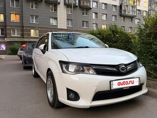 2013 Toyota Corolla Fielder XI (E160, E170, E180), белый, 1050000 рублей, вид 2