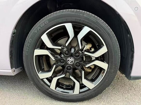 2026 MG 4 EV 53.95 kWh II, фиолетовый, 1900000 рублей - вид 17