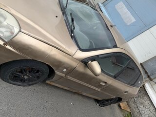 2004 Kia Rio I Рестайлинг, бежевый, 99000 рублей, вид 3