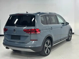 2022 Volkswagen Touran L II, серый, 1840000 рублей, вид 5