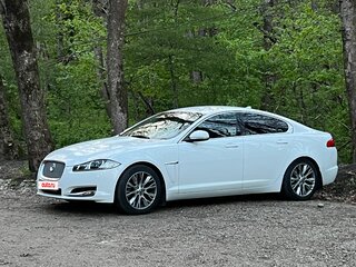 2013 Jaguar XF I Рестайлинг, белый, 1450000 рублей, вид 1