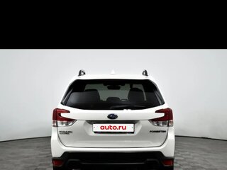 2020 Subaru Forester V, белый, 2495000 рублей, вид 4