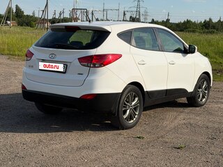 2014 Hyundai ix35 I Рестайлинг, белый, 1100000 рублей, вид 3