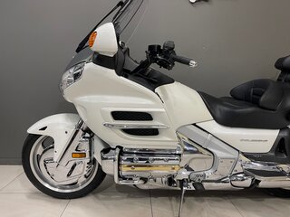 2006 Honda GL 1800 Gold Wing, белый, 995000 рублей, вид 5