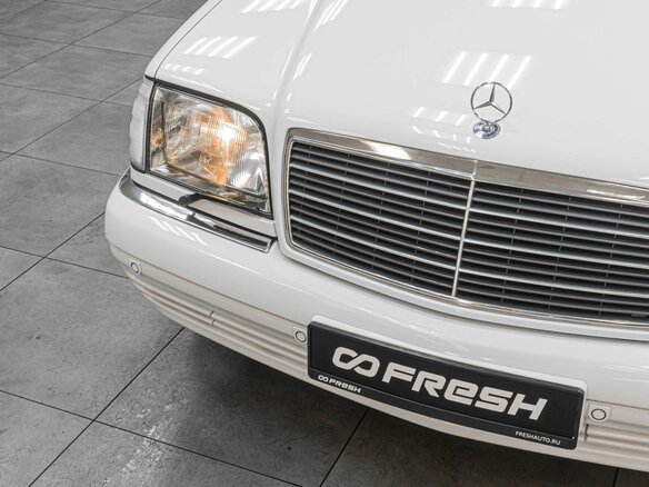 1997 Mercedes-Benz S-Класс 320 III (W140) Рестайлинг, белый, 5399000 рублей - вид 8