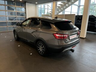 2018 Lada (ВАЗ) Vesta SW Cross I, серый, 1030000 рублей, вид 5