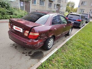 2000 Nissan Bluebird Sylphy I (G10), красный, 130000 рублей, вид 4