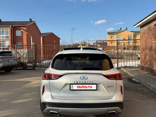 2018 Infiniti QX50 II, белый, 1350000 рублей, вид 3