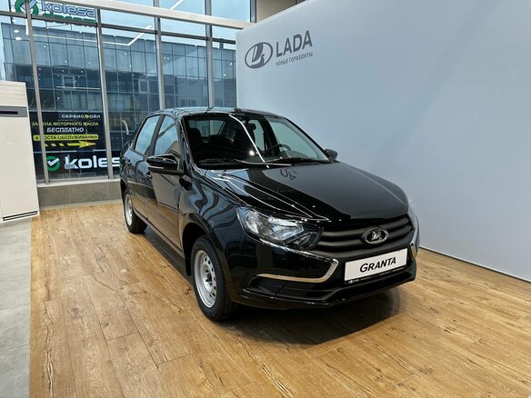2026 Lada (ВАЗ) Granta I Рестайлинг, чёрный, 987000 рублей - вид 3