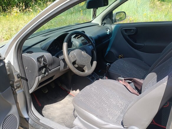 2001 Opel Corsa C, серебристый, 250000 рублей - вид 14