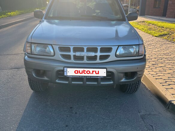 2002 Isuzu Rodeo II, серебристый, 320000 рублей - вид 3