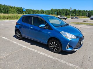2017 Toyota Vitz III (XP130) Рестайлинг 2, синий, 1000000 рублей, вид 3