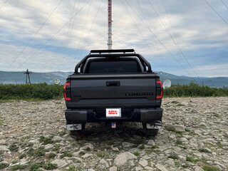 2019 Toyota Tundra CrewMax II Рестайлинг, серый, 8777777 рублей, вид 5