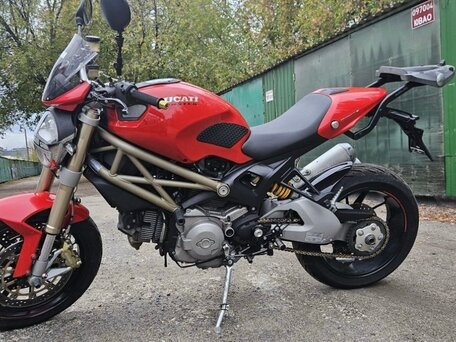 2013 Ducati Monster 1100, красный, 590000 рублей, вид 1