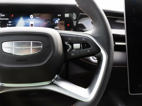 2026 Geely Preface I, чёрный, 3296691 рублей - вид 18