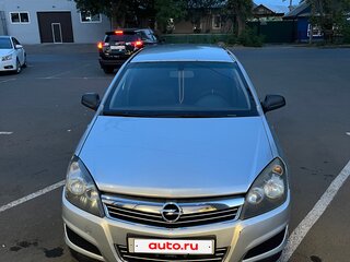 2012 Opel Astra H Рестайлинг, серебристый, 310000 рублей, вид 2