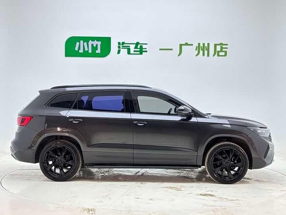 2023 Jetta VS7 I Рестайлинг 1, чёрный, 1550000 рублей - вид 4