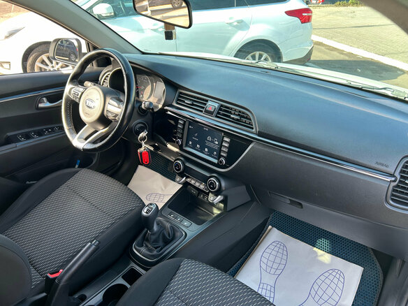 2018 Kia Rio X-Line IV, белый, 1200000 рублей - вид 8