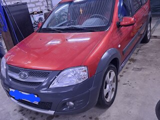 2017 Lada (ВАЗ) Largus Cross I, красный, 750000 рублей, вид 1
