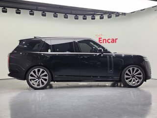 2026 Land Rover Range Rover P530 MHEV Long V, чёрный, 25542700 рублей, вид 5