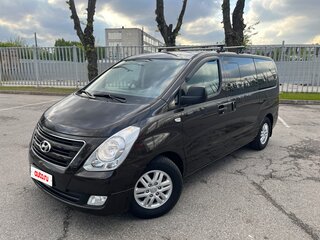 2016 Hyundai H-1 II Рестайлинг, коричневый, 2200000 рублей, вид 3