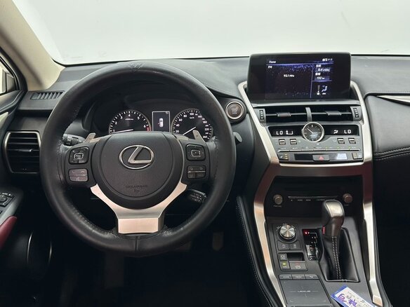 2021 Lexus NX 200 II, белый - вид 10