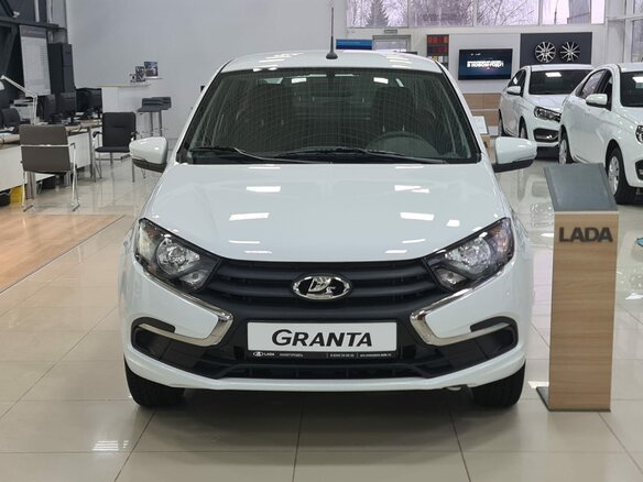 2026 Lada (ВАЗ) Granta I Рестайлинг, белый - вид 5