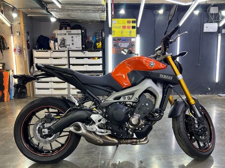 2014 Yamaha MT-09 (FZ-09), оранжевый, 695000 рублей, вид 5