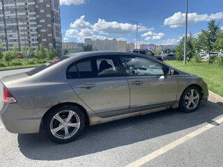 2007 Honda Civic VIII, серый, 420000 рублей, вид 3