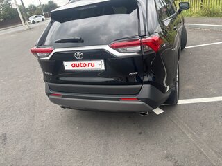 2021 Toyota RAV4 V (XA50), чёрный, 3950000 рублей, вид 3