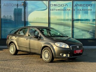 2011 Fiat Linea, серый, 300000 рублей, вид 3
