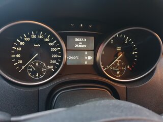 2009 Mercedes-Benz M-Класс 300 II (W164) Рестайлинг, чёрный, 1350000 рублей, вид 3