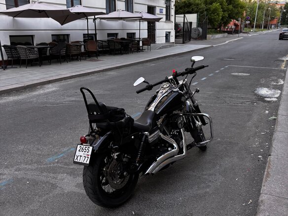 2011 Harley-Davidson Dyna Wide Glide, чёрный, 960000 рублей - вид 10