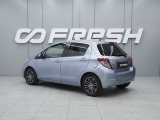 2013 Toyota Vitz III (XP130), синий, 550000 рублей, вид 2