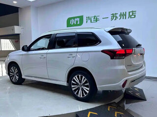 2022 Mitsubishi Outlander III Рестайлинг 3, белый, 2311255 рублей, вид 5