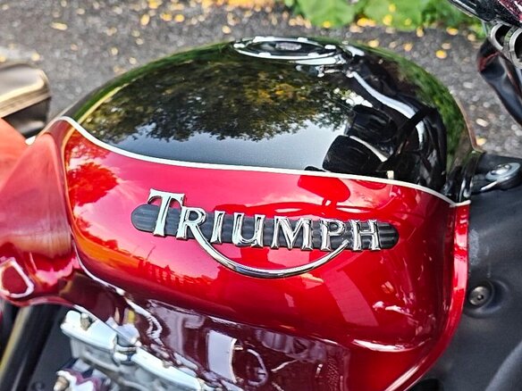 2005 Triumph Rocket III, чёрный, 650000 рублей - вид 6