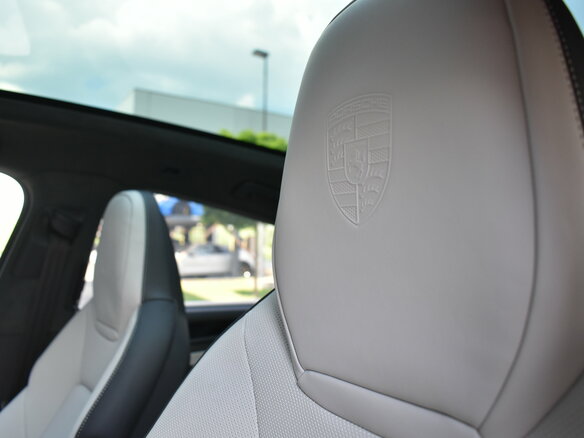 2026 Porsche Cayenne GTS Coupé III Рестайлинг, чёрный, 25900000 рублей - вид 27