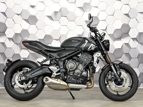 2022 Triumph Trident 660, чёрный, 797000 рублей, вид 3
