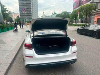 2018 Kia Optima IV Рестайлинг, белый, 1520000 рублей, вид 4