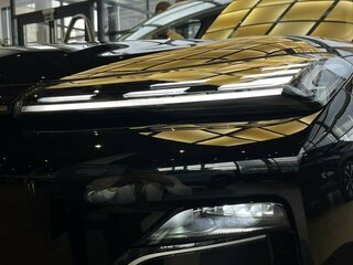 2026 Geely EX5 Гибрид EM-R, чёрный, 3829990 рублей, вид 4