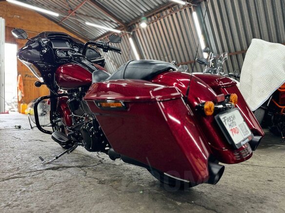 2017 Harley-Davidson Road Glide, пурпурный, 1980000 рублей - вид 5