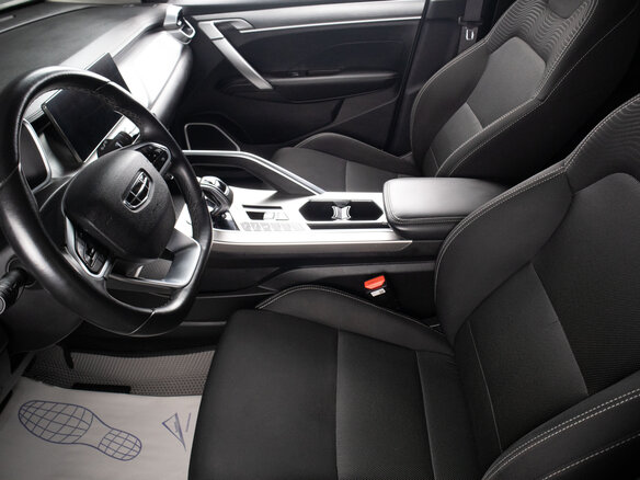 2021 Geely Coolray I, серебристый, 1559000 рублей - вид 16