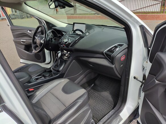 2014 Ford Kuga II, белый, 1325000 рублей - вид 7