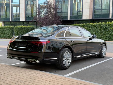 2023 Mercedes-Benz S-Класс 680 Long 4MATIC Guard VII (W223), чёрный, 81200000 рублей, вид 5