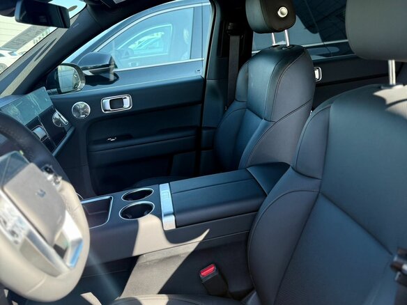 2025 Li Auto (Lixiang) L6 I, чёрный, 8890000 рублей - вид 9