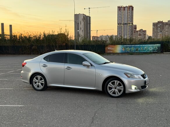 2006 Lexus IS 250 II, серебристый, 1250000 рублей - вид 1